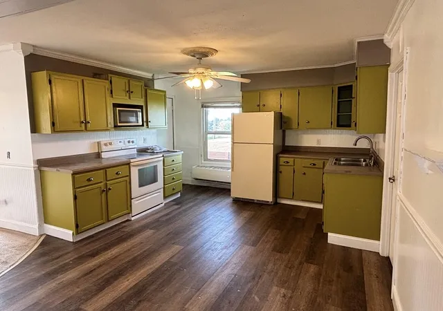 Photo 4 of Single family home for sale at 130 Kentucky 1820, Cunningham, KY 42035 | MLS# 26022618 | Listing updated on 2026-09-13