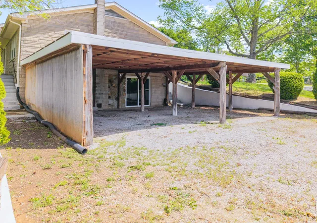Photo 3 of Single family home for sale at 9210 Kentucky 1247, Eubank, KY 42567 | MLS# 26022388 | Listing updated on 2026-10-02