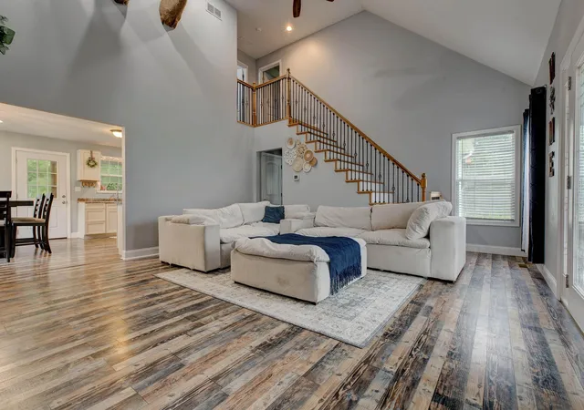 Photo 4 of Single family home for sale at 286 Oak Ridge Rd, Clay City, KY 40312 | MLS# 26022475 | Listing updated on 2026-10-13