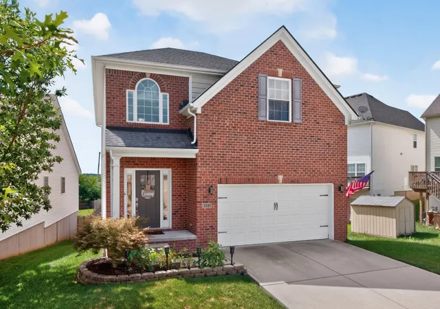 Photo 3 of Single family home for sale at 2351 Merluna Dr, Lexington, KY 40511 | MLS# 26022734 | Listing updated on 2026-09-22