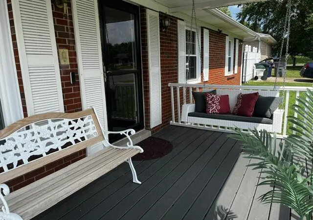 Photo 3 of Single family home for sale at 737 Kingston Rd, Lexington, KY 40505 | MLS# 26022449 | Listing updated on 2026-10-13