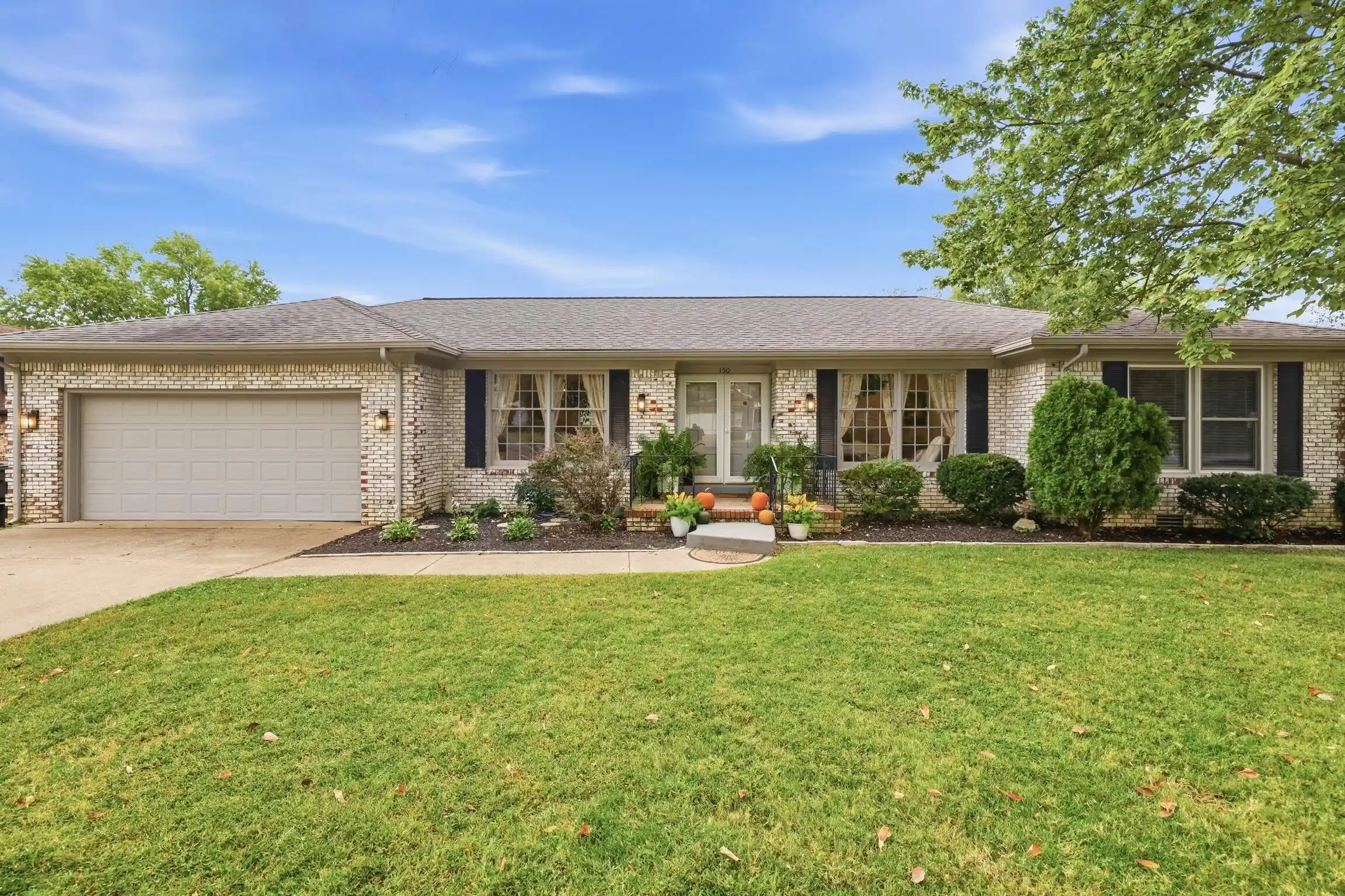 Photo 1 of Sale Pending at 150 Lutes Rd, Paducah, KY 42001 | MLS# 26029103 | Listing updated on 2026-10-23