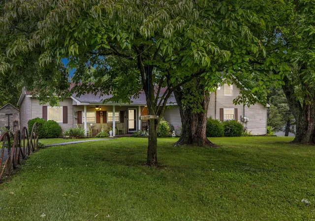 Photo 3 of Single family home for sale at 263 Old River Rd, Salt Lick, KY 40371 | MLS# 26022492 | Listing updated on 2026-10-22