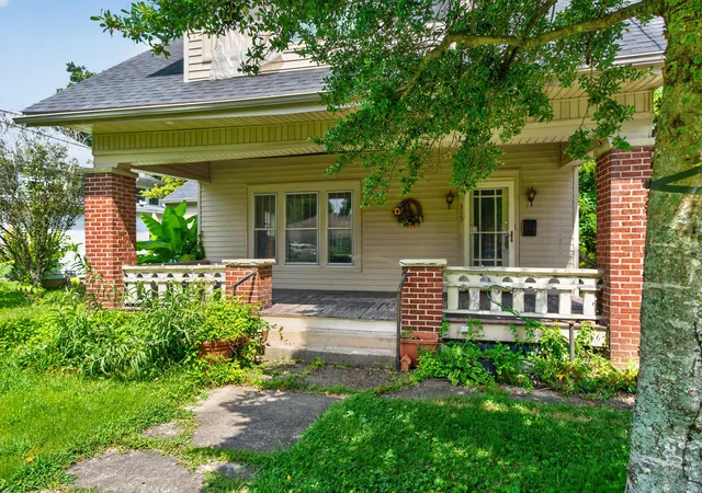 Photo 1 of Single family home for sale at 315 Jackson St, Berea, KY 40403 | MLS# 26022563 | Listing updated on 2026-09-04