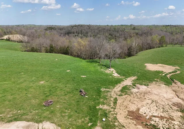 Photo 1 of Land for sale at 5346 Sugar Crk Rd, Lancaster, KY 40444 | MLS# 26022443 | Listing updated on 2026-08-19