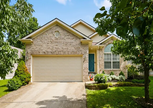 Photo 1 of Single family home for sale at 268 Long Branch Ln, Lexington, KY 40511 | MLS# 26023194 | Listing updated on 2026-10-13