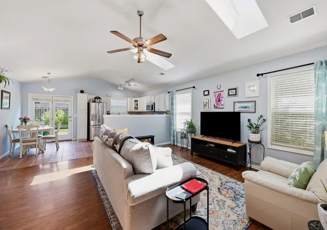 Photo 4 of Single family home for sale at 268 Long Branch Ln, Lexington, KY 40511 | MLS# 26023194 | Listing updated on 2026-10-13