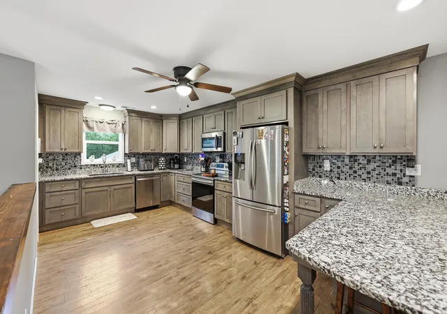 Photo 3 of Single family home for sale at 1380 Herndon Rd, Lawrenceburg, KY 40342 | MLS# 26022739 | Listing updated on 2026-08-21