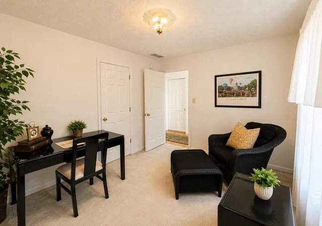 Photo 4 of Single family home for sale at 829 Statesman Wy, Lexington, KY 40505 | MLS# 26023391 | Listing updated on 2026-09-29