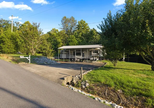 Photo 2 of Land for sale at 1353 Parkersville Rd, Eddyville, KY 42038 | MLS# 26023473 | Listing updated on 2026-08-27