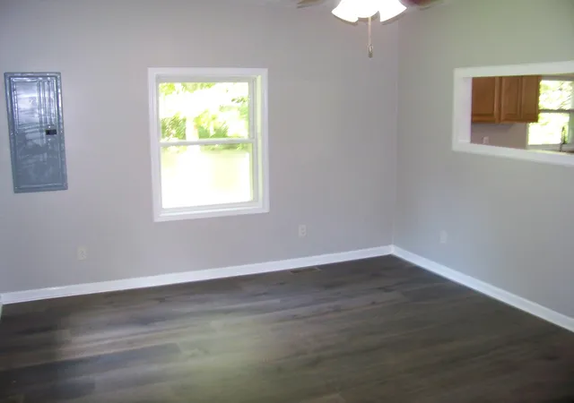 Photo 4 of Single family home for sale at 365 Pottersville Rd, Means, KY 40346 | MLS# 26023289 | Listing updated on 2026-10-20