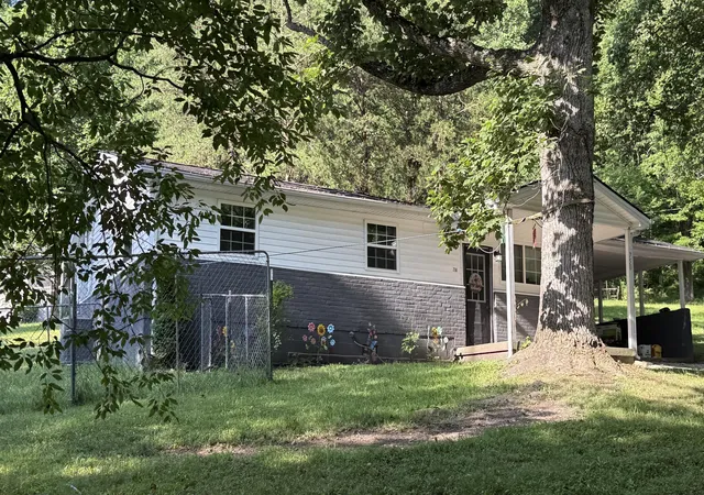 Photo 2 of Single family home for sale at 750, 758 762,766 Mount Vernon Rd, Berea, KY 40403 | MLS# 26022547 | Listing updated on 2026-08-19