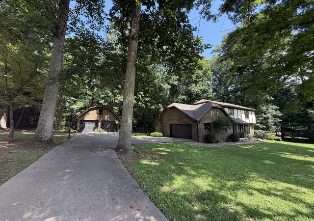 Photo 2 of Single family home for sale at 90 Sumac Road, Monticello, KY 42633 | MLS# 26023170 | Listing updated on 2026-09-11