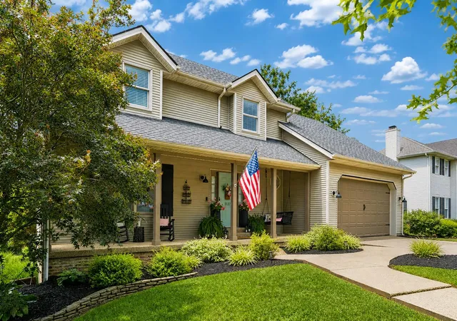 Photo 3 of Sale Pending at 1137 Lafayette Blvd, Winchester, KY 40391 | MLS# 26022723 | Listing updated on 2026-09-21