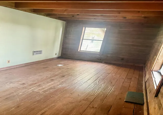 Photo 3 of Sale Pending at 747 Blue Ridge Rd Rd, Smithland, KY 42081 | MLS# 26023300 | Listing updated on 2026-09-22