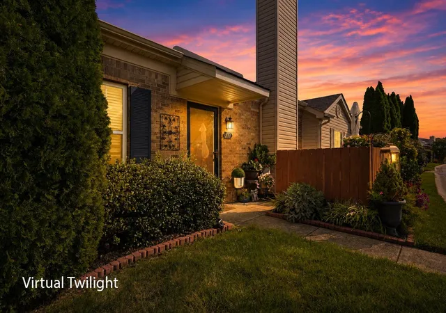 Photo 2 of Sale Pending at 577 Goldon Trophy Trl, Lexington, KY 40514 | MLS# 26022625 | Listing updated on 2026-09-10