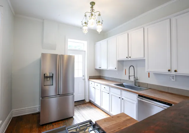 Photo 3 of Single family home for sale at 422 Johnson Ave, Lexington, KY 40508 | MLS# 26022819 | Listing updated on 2026-09-10
