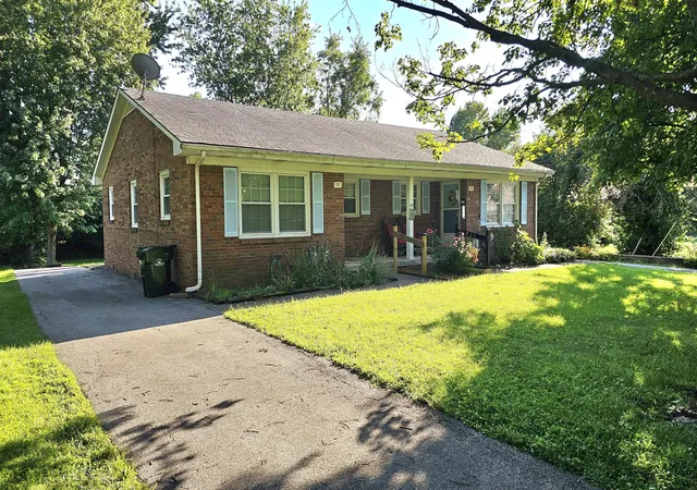Photo 2 of Sale Pending at 202 202 1/2 Pocahontas Trl, Georgetown, KY 40324 | MLS# 26022613 | Listing updated on 2026-09-09