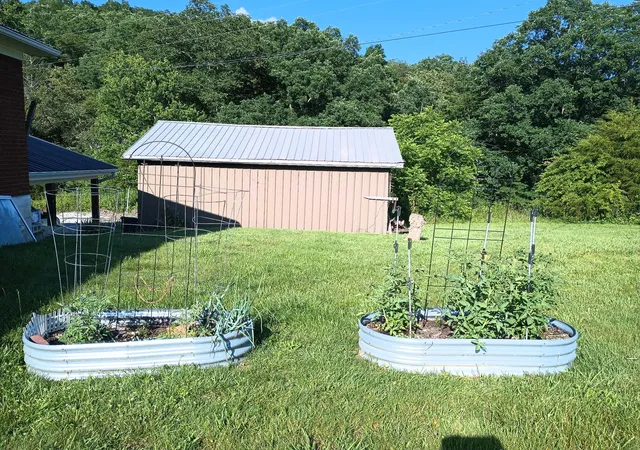 Photo 2 of Single family home for sale at 620 Henson Crk Rd, Liberty, KY 42539 | MLS# 26022610 | Listing updated on 2026-09-10