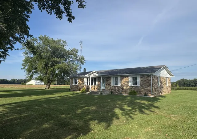 Photo 3 of Sale Pending at 2388 State Hwy 3525, Russell Springs, KY 42642 | MLS# 26022700 | Listing updated on 2026-08-22