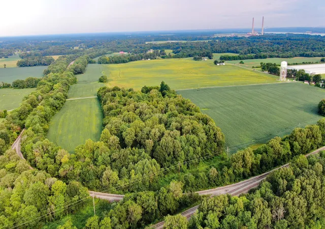 Photo 2 of Land for sale at 7850 Mayfield Metropolis Rd, West Paducah, KY 42086 | MLS# 26022977 | Listing updated on 2026-08-23