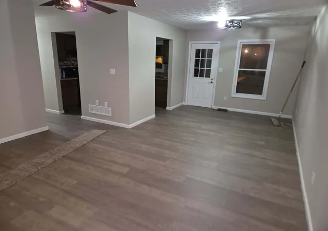 Photo 3 of Single family home for sale at 708 Broadway St, Irvine, KY 40336 | MLS# 26022626 | Listing updated on 2026-09-07