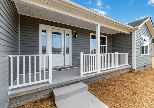 Photo 3 of Single family home for sale at 643 Pleasant View Rd, London, KY 40744 | MLS# 26022740 | Listing updated on 2026-10-03