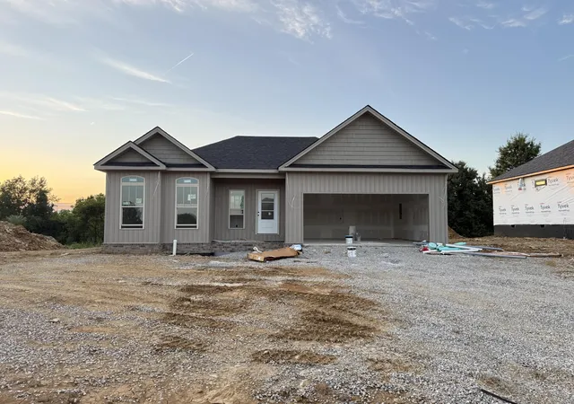 Photo 1 of Single family home for sale at 1220 Mac Dr, Lawrenceburg, KY 40342 | MLS# 26022638 | Listing updated on 2026-08-21