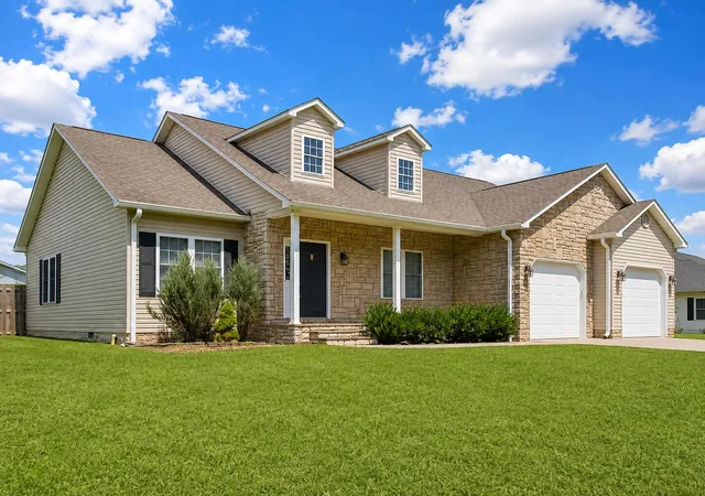 Photo 2 of Sale Pending at 82 Shadowbrook Dr, London, KY 40741 | MLS# 26023129 | Listing updated on 2026-09-10