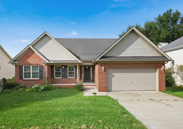 Photo 1 of Single family home for sale at 324 Mason Springs Dr, Nicholasville, KY 40356 | MLS# 26022727 | Listing updated on 2026-08-21