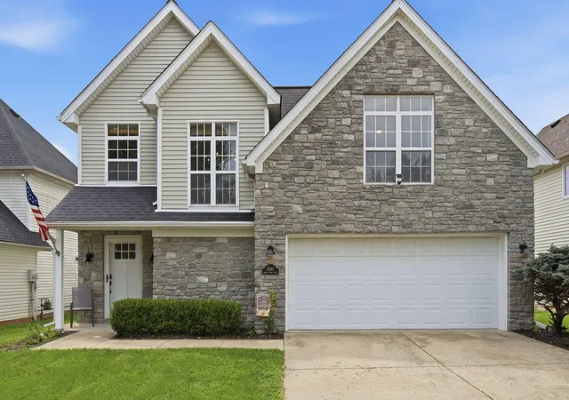Photo 2 of Single family home for sale at 3640 Green Park Ct, Lexington, KY 40509 | MLS# 26022682 | Listing updated on 2026-10-13