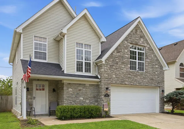 Photo 3 of Single family home for sale at 3640 Green Park Ct, Lexington, KY 40509 | MLS# 26022682 | Listing updated on 2026-10-13