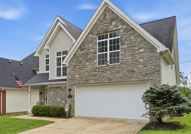 Photo 3 of Single family home for sale at 3640 Green Park Ct, Lexington, KY 40509 | MLS# 26022682 | Listing updated on 2026-10-13