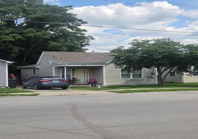 Photo 1 of Single family home for sale at 457 Breckenridge St, Lexington, KY 40508 | MLS# 26022756 | Listing updated on 2026-08-21