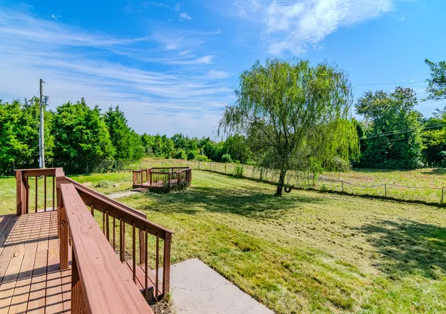 Photo 3 of Single family home for sale at 4961 Battlefield Memorial Hwy, Berea, KY 40403 | MLS# 26022787 | Listing updated on 2026-09-27