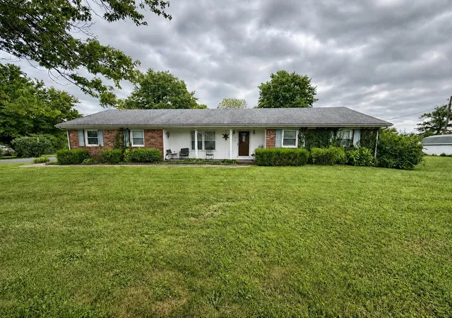 Photo 1 of Sale Pending at 136 Paradise Camp Rd, Harrodsburg, KY 40330 | MLS# 26022878 | Listing updated on 2026-08-29