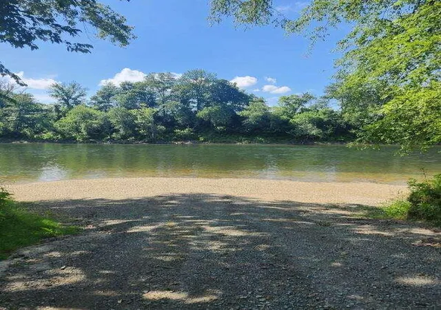 Photo 4 of Single family home for sale at 85 Campbells Fry Ln, Albany, KY 42602 | MLS# 26022735 | Listing updated on 2026-09-03