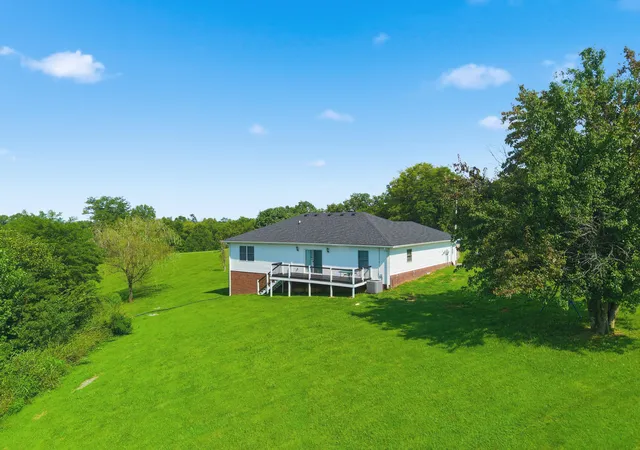 Photo 3 of Single family home for sale at 31 Chandler Wy, Lancaster, KY 40444 | MLS# 26022940 | Listing updated on 2026-09-15