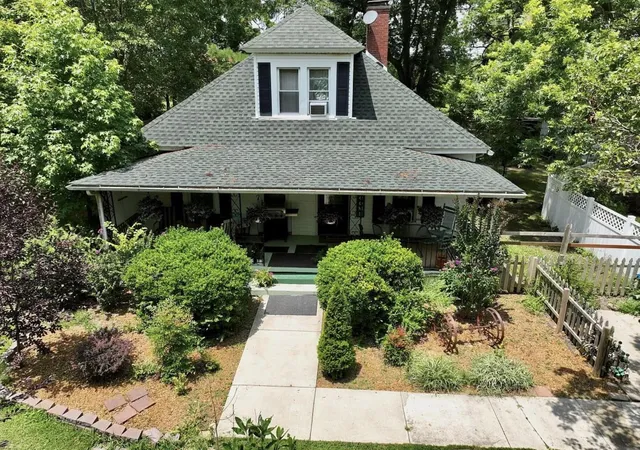Photo 1 of Single family home for sale at 274 Brayboy Hadley, Cadiz, KY 42211 | MLS# 26022876 | Listing updated on 2026-09-04
