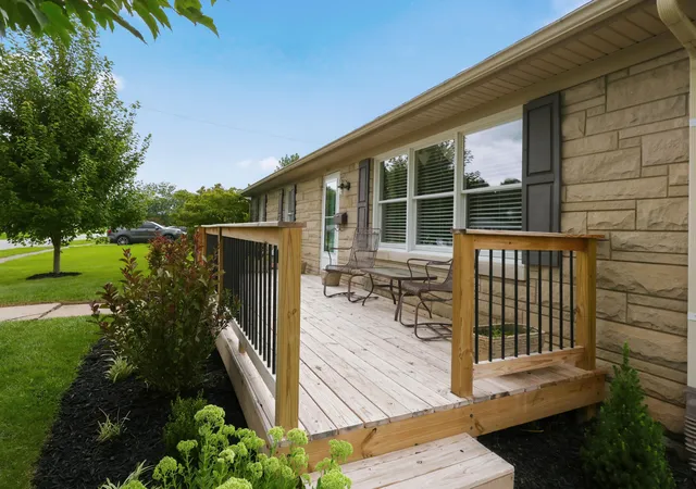 Photo 2 of Single family home for sale at 627 Greenbriar Dr, Harrodsburg, KY 40330 | MLS# 26022754 | Listing updated on 2026-08-21