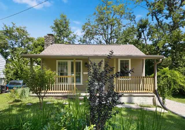 Photo 2 of Single family home for sale at 3 Nunnelly Ct, Winchester, KY 40391 | MLS# 26022771 | Listing updated on 2026-09-10
