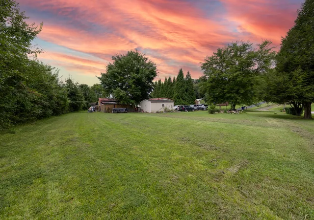 Photo 2 of Single family home for sale at 580 Long Branch Rd Rd, Jeffersonville, KY 40337 | MLS# 26023072 | Listing updated on 2026-09-03
