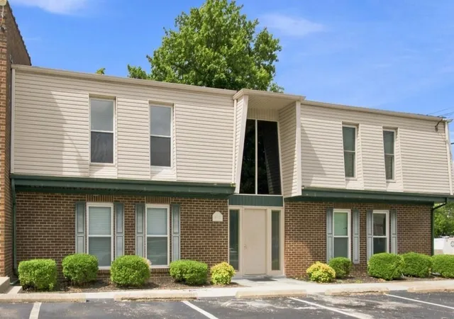 Photo 1 of Sale Pending at 1310 Louisville Rd #11, Frankfort, KY 40601 | MLS# 26022974 | Listing updated on 2026-09-17