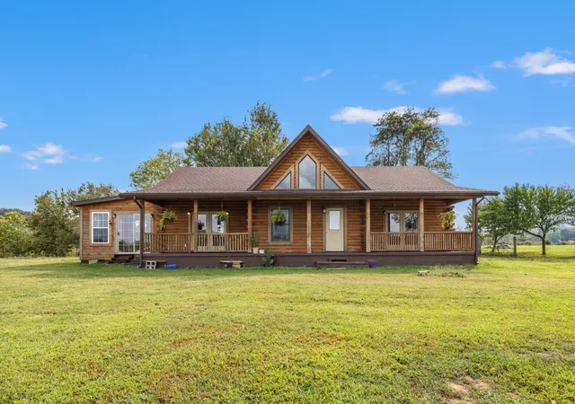 Photo 1 of Sale Pending at 560 Hart Grove Rd, Owingsville, KY 40360 | MLS# 26022784 | Listing updated on 2026-09-21