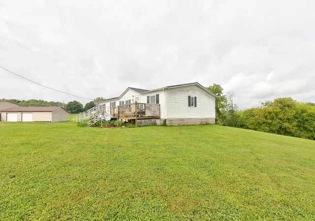 Photo 3 of Single family home for sale at 164 Summer Ridge Rd, Mt Sterling, KY 40353 | MLS# 26022816 | Listing updated on 2026-09-20