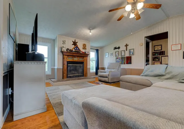 Photo 4 of Single family home for sale at 164 Summer Ridge Rd, Mt Sterling, KY 40353 | MLS# 26022816 | Listing updated on 2026-09-20