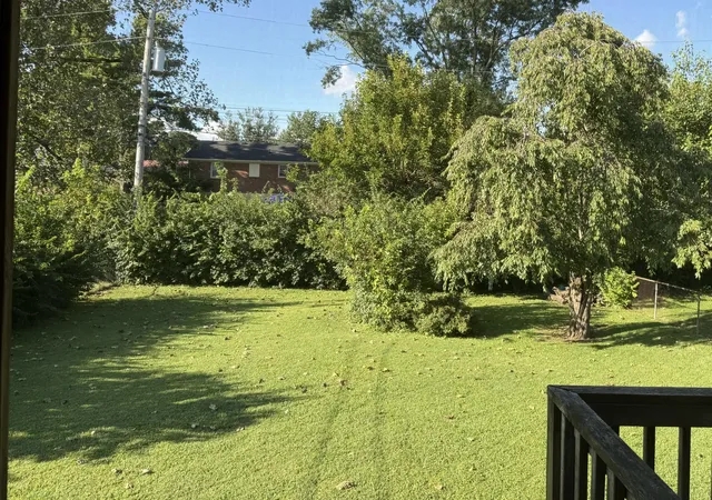 Photo 37 of Single family home for sale at 511 Pinewood Dr, Nicholasville, KY 40356 | MLS# 26023002 | Listing updated on 2026-09-06