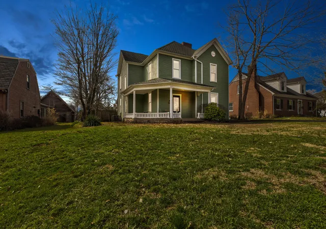 Photo 3 of Single family home for sale at 410 W High St, Mt Sterling, KY 40353 | MLS# 26022799 | Listing updated on 2026-08-26