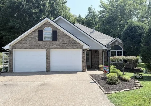 Photo 1 of Single family home for sale at 926 Stonebrook Dr, Paducah, KY 42003 | MLS# 26022967 | Listing updated on 2026-09-11