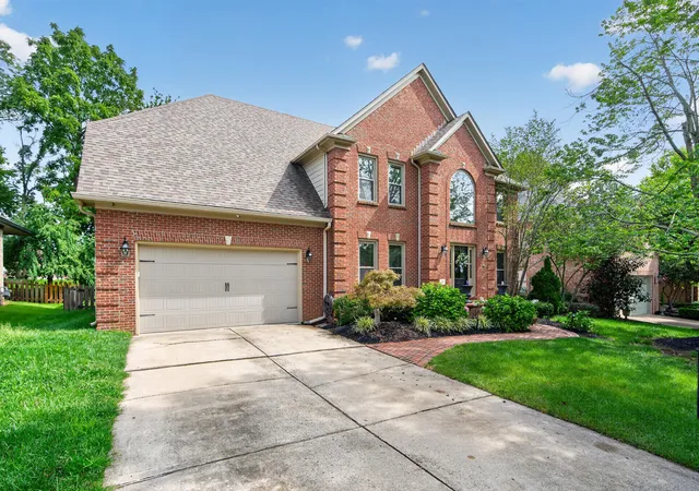 Single family home for sale at 1237 Sherborne Pl, Lexington, KY 40509 | MLS# 26022826